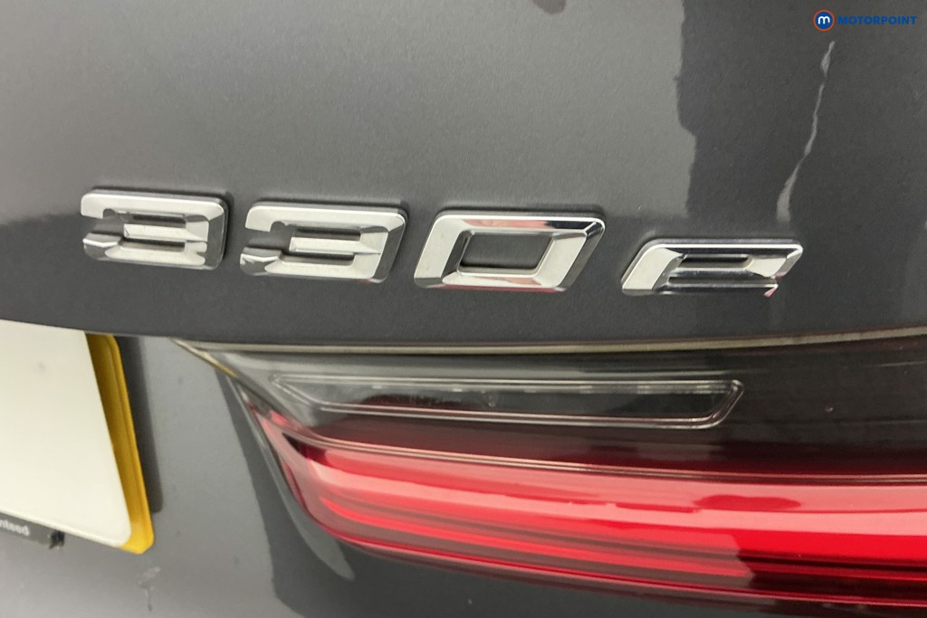 BMW 3 Series M Sport Automatic Petrol Plug-In Hybrid Saloon - Stock Number (1582208) - 30th supplementary image