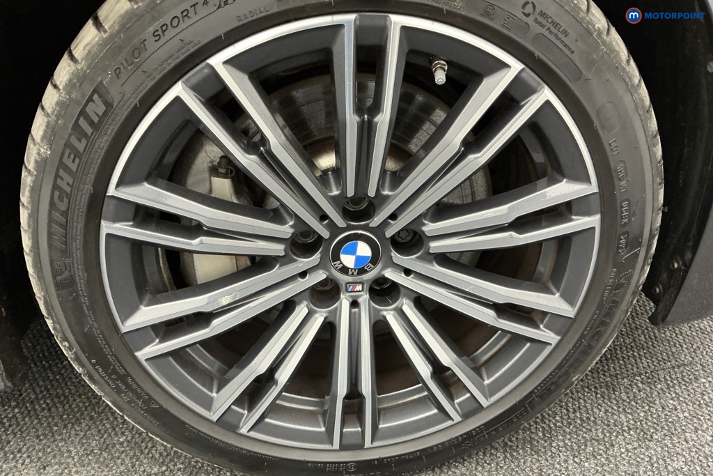 BMW 3 Series M Sport Automatic Petrol Plug-In Hybrid Saloon - Stock Number (1582208) - 33rd supplementary image