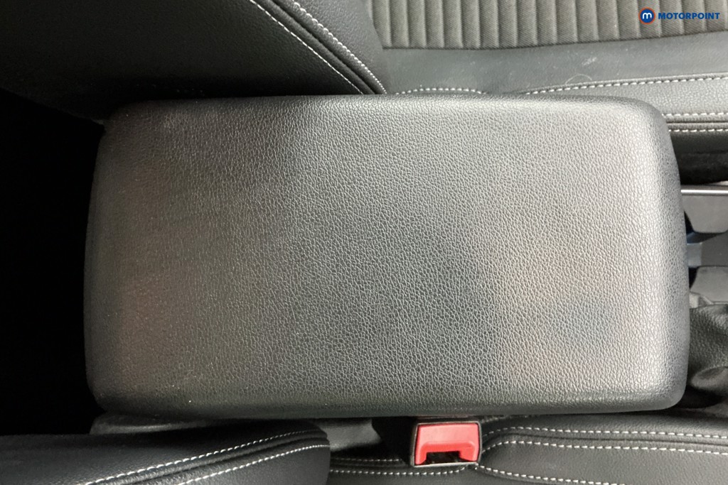 Ford Ecosport Titanium Manual Petrol SUV - Stock Number (1584085) - 14th supplementary image