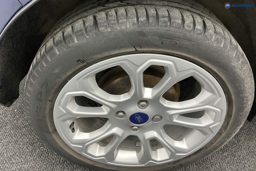 Ford Ecosport Titanium Manual Petrol SUV - Stock Number (1584085) - 33rd supplementary image