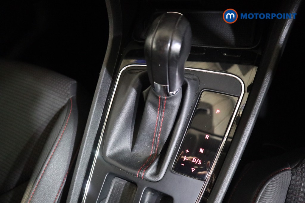 Seat Leon Fr Sport Automatic Petrol Estate - Stock Number (1584658) - 9th supplementary image