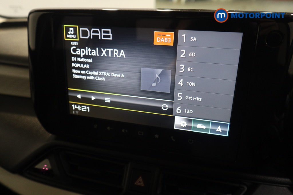 Suzuki Swift Motion Manual Petrol Hatchback - Stock Number (1584908) - 6th supplementary image