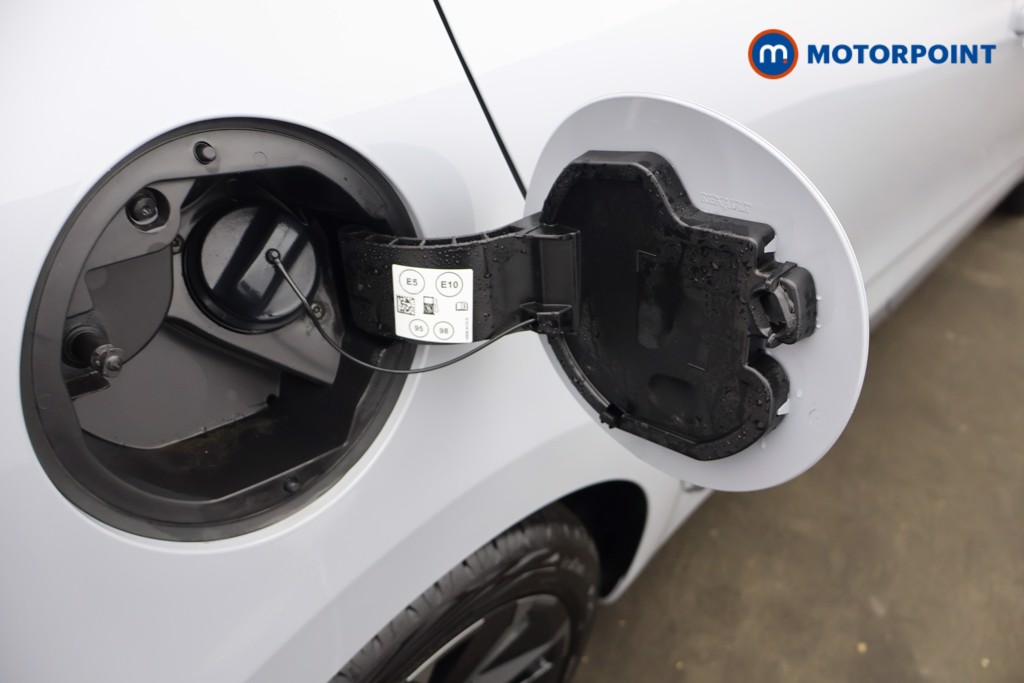 Renault Clio Esprit Alpine Automatic Petrol-Electric Hybrid Hatchback - Stock Number (1584950) - 21st supplementary image