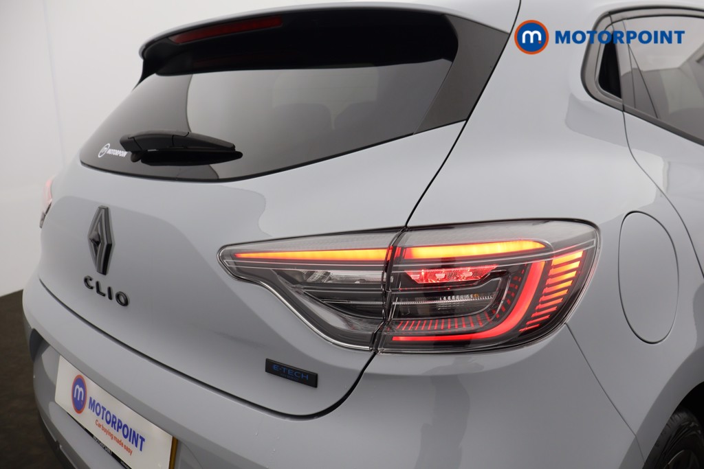 Renault Clio Esprit Alpine Automatic Petrol-Electric Hybrid Hatchback - Stock Number (1584950) - 28th supplementary image