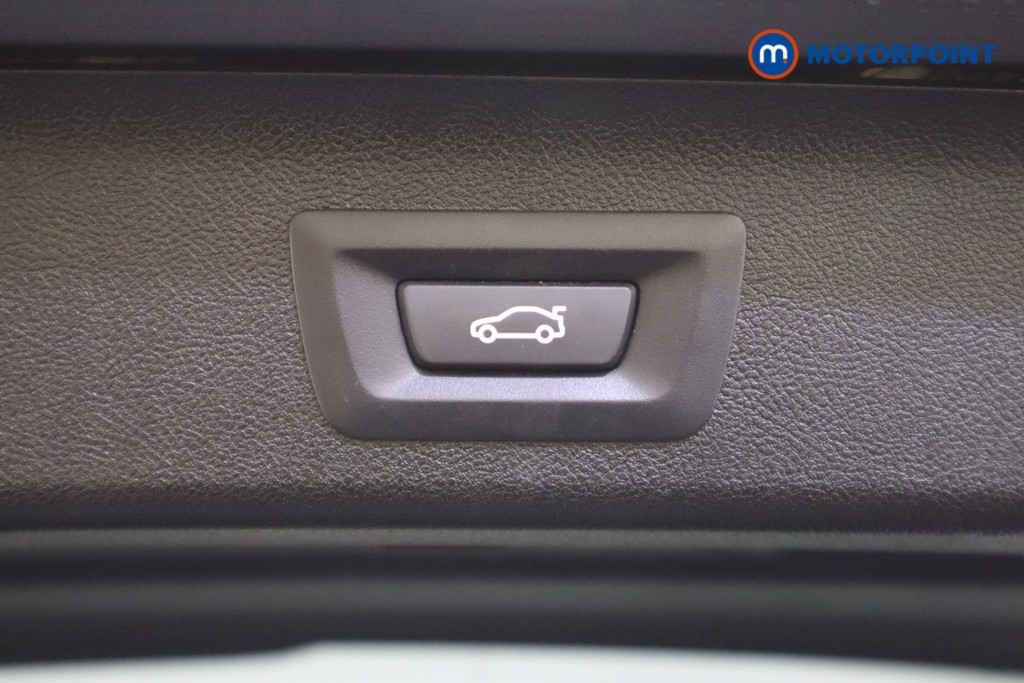 BMW 5 Series M Sport Automatic Diesel Estate - Stock Number (1585029) - 21st supplementary image