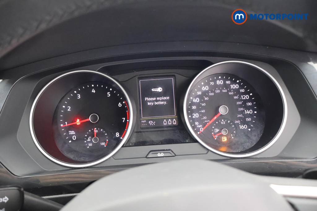 Volkswagen Tiguan Active Automatic Petrol SUV - Stock Number (1585104) - 4th supplementary image