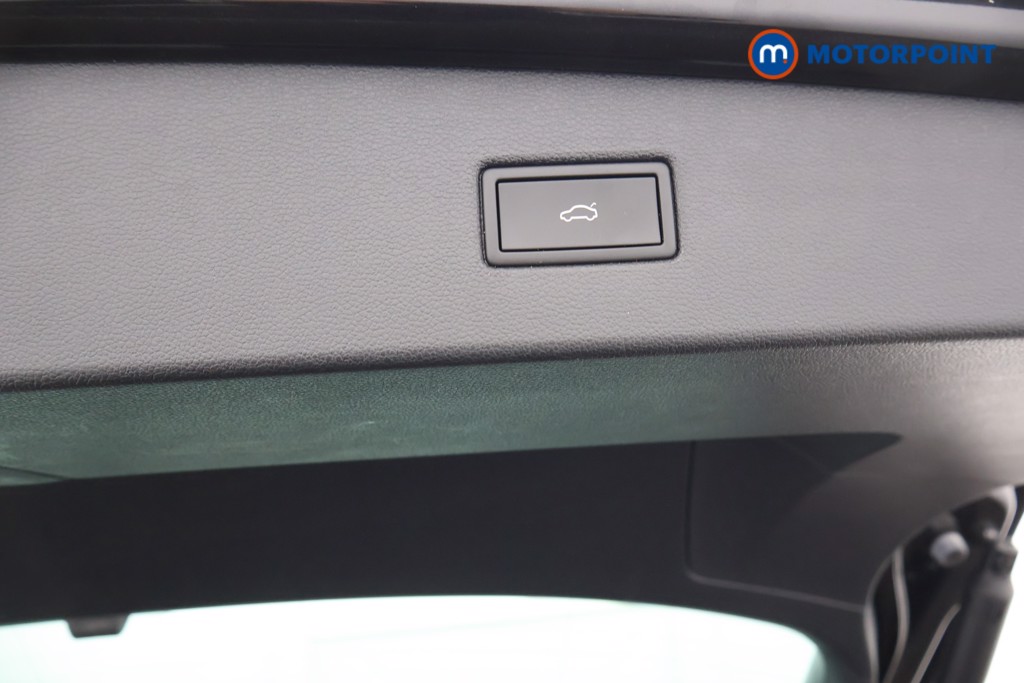 Volkswagen Tiguan Active Automatic Petrol SUV - Stock Number (1585104) - 25th supplementary image