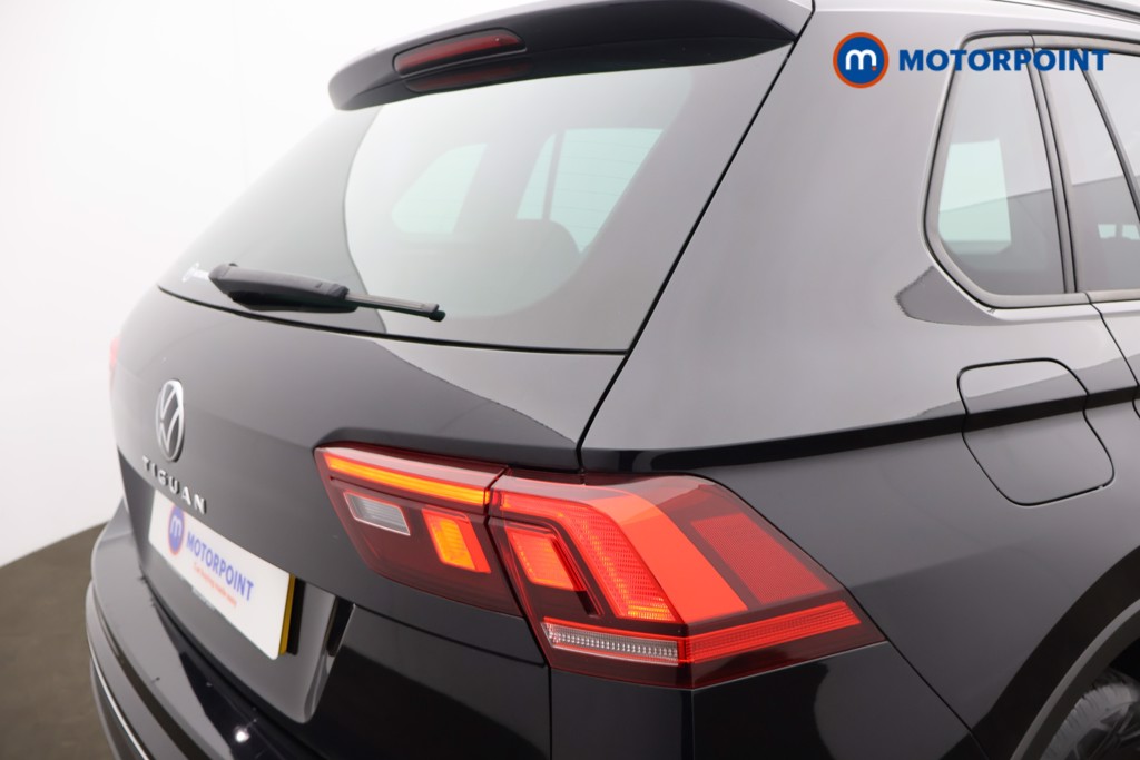 Volkswagen Tiguan Active Automatic Petrol SUV - Stock Number (1585104) - 27th supplementary image