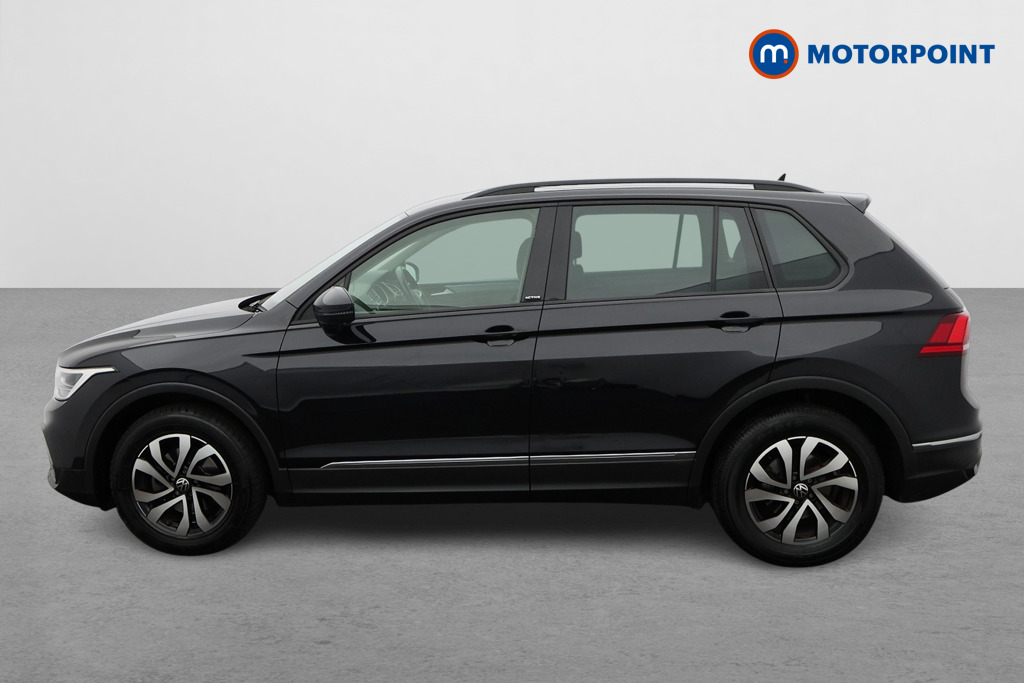 Volkswagen Tiguan Active Automatic Petrol SUV - Stock Number (1585104) - Passenger side