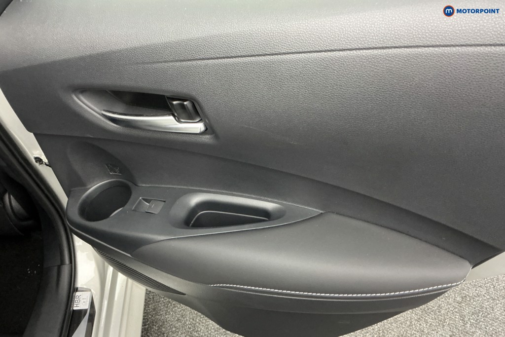 Toyota Corolla Excel Automatic Petrol-Electric Hybrid Hatchback - Stock Number (1585324) - 23rd supplementary image
