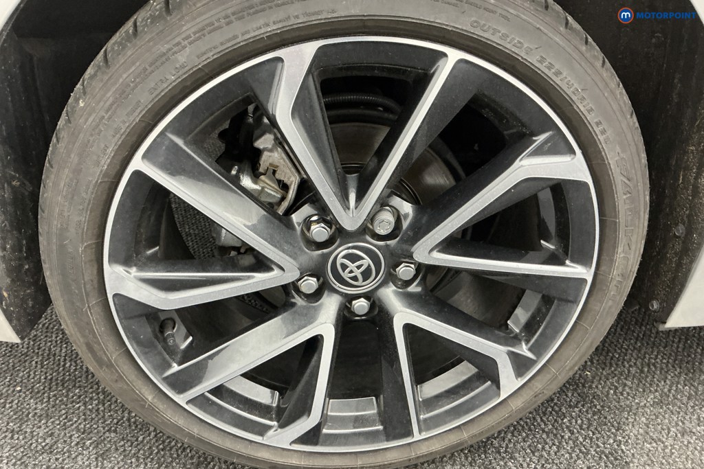 Toyota Corolla Excel Automatic Petrol-Electric Hybrid Hatchback - Stock Number (1585324) - 33rd supplementary image