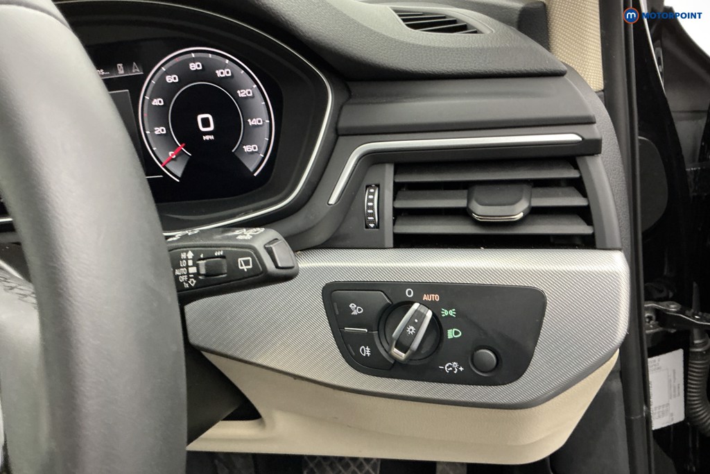 Audi A4 Sport Edition Automatic Petrol Estate - Stock Number (1585842) - 20th supplementary image
