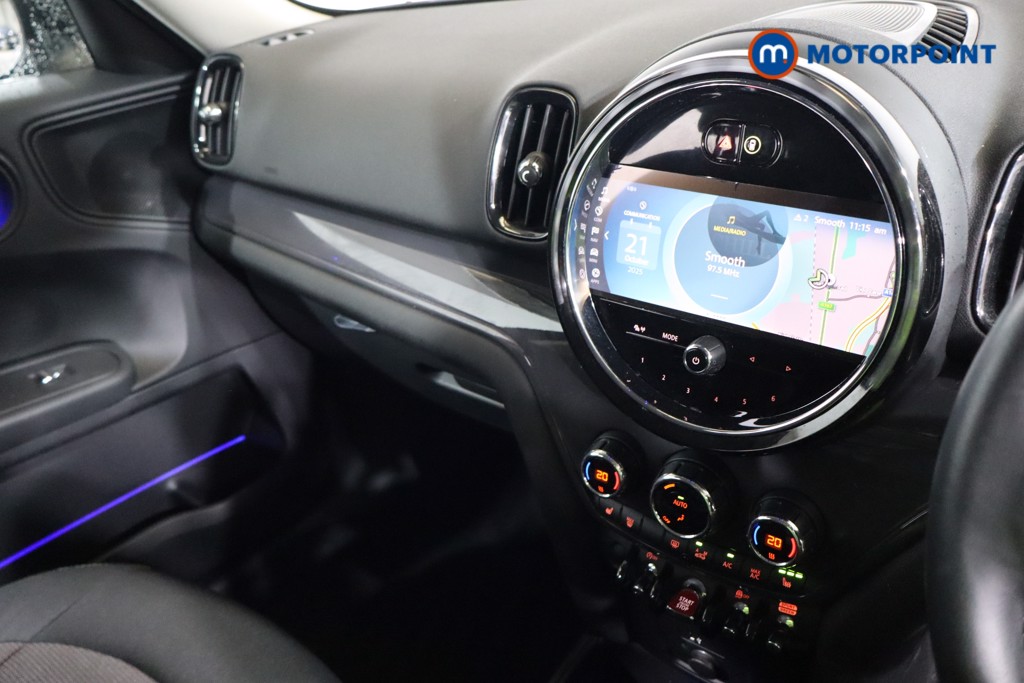 Mini Countryman Cooper Classic Automatic Petrol SUV - Stock Number (1585864) - 3rd supplementary image