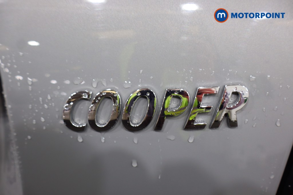Mini Countryman Cooper Classic Automatic Petrol SUV - Stock Number (1585864) - 33rd supplementary image