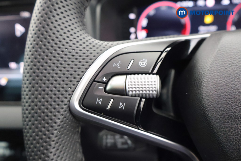 Skoda Karoq Sportline Edition Manual Petrol SUV - Stock Number (1585884) - 2nd supplementary image
