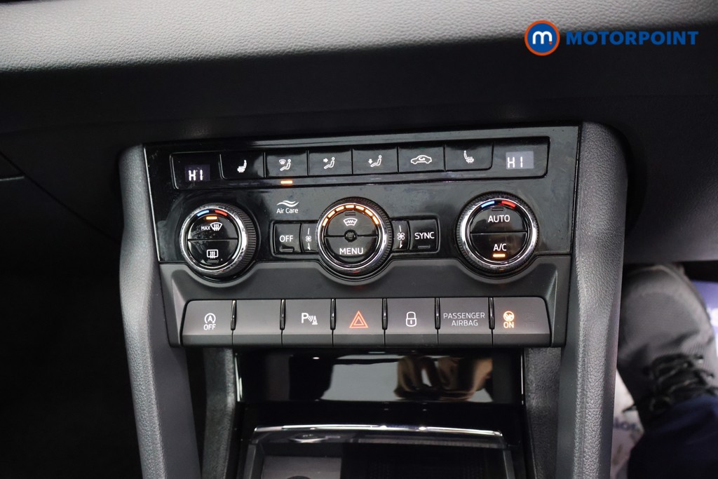 Skoda Karoq Sportline Edition Manual Petrol SUV - Stock Number (1585884) - 11th supplementary image