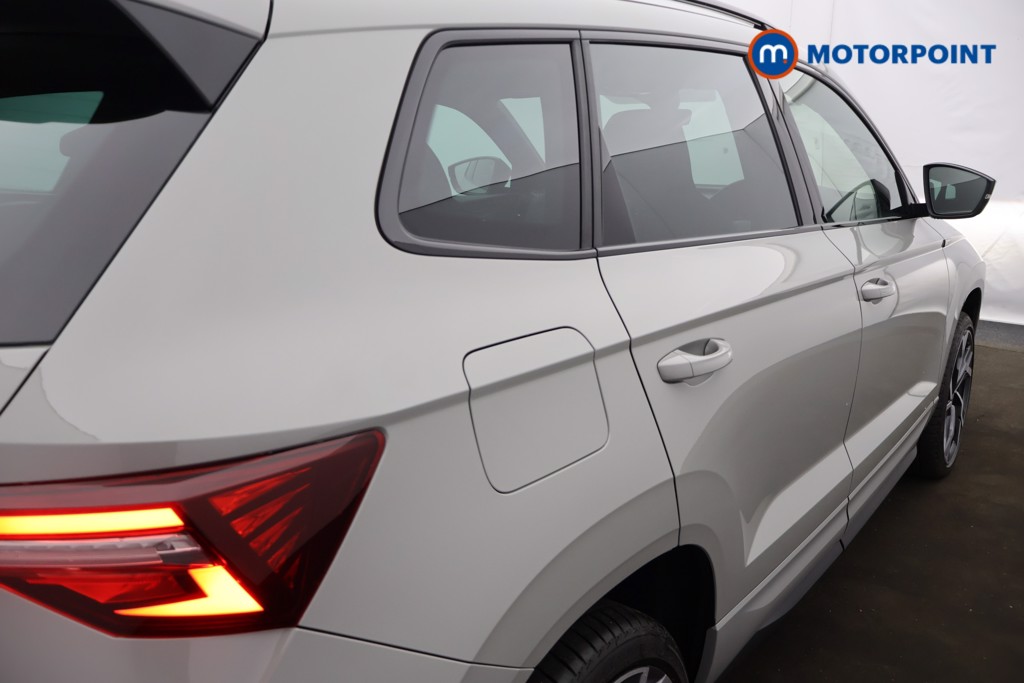 Skoda Karoq Sportline Edition Manual Petrol SUV - Stock Number (1585884) - 29th supplementary image
