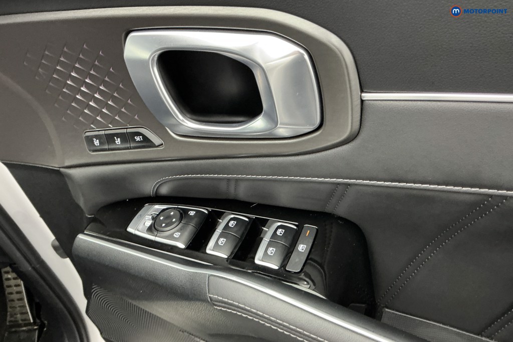 KIA Sorento Edition Automatic Petrol-Electric Hybrid SUV - Stock Number (1585999) - 22nd supplementary image