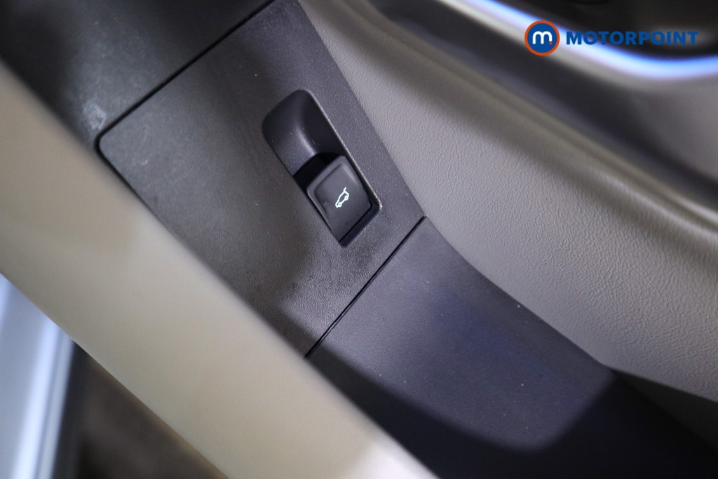 Ford Explorer Premium Automatic Electric SUV - Stock Number (1586057) - 12th supplementary image