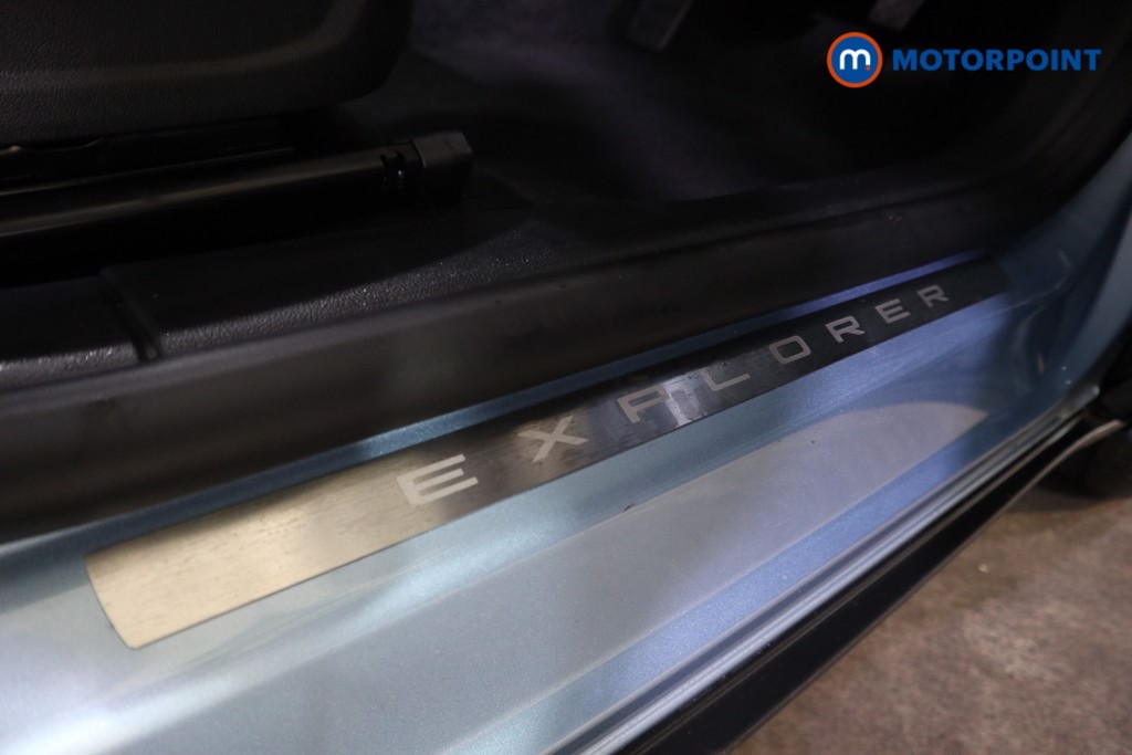 Ford Explorer Premium Automatic Electric SUV - Stock Number (1586057) - 13th supplementary image