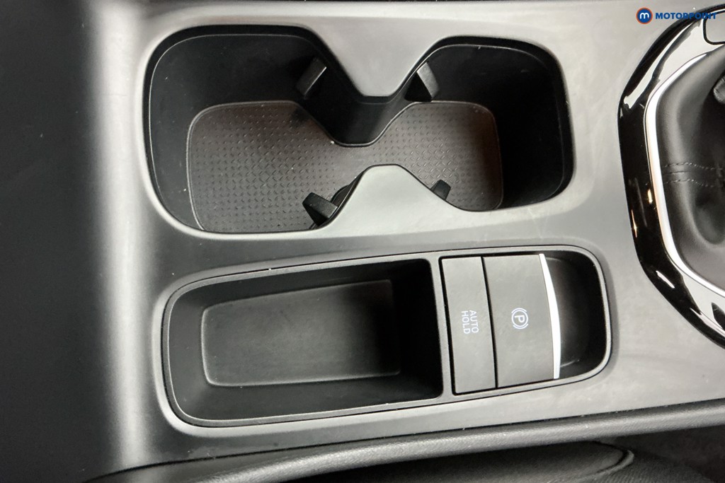 Hyundai Tucson Se Connect Manual Petrol SUV - Stock Number (1586224) - 14th supplementary image