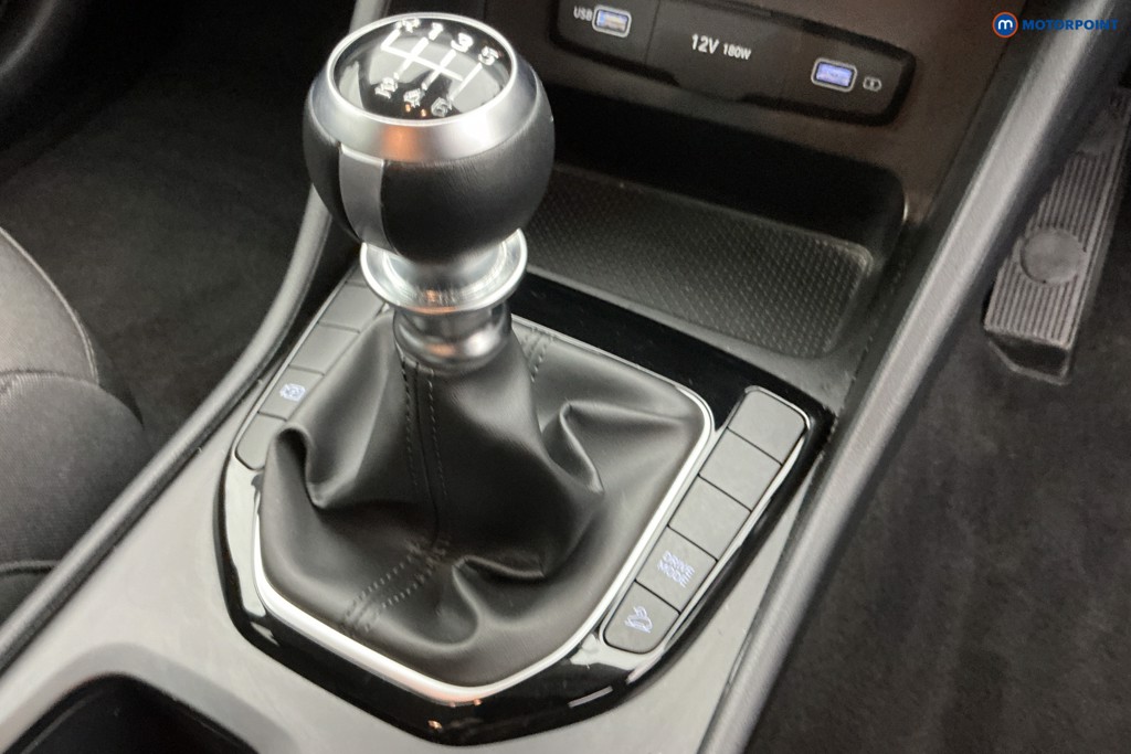 Hyundai Tucson Se Connect Manual Petrol SUV - Stock Number (1586224) - 15th supplementary image