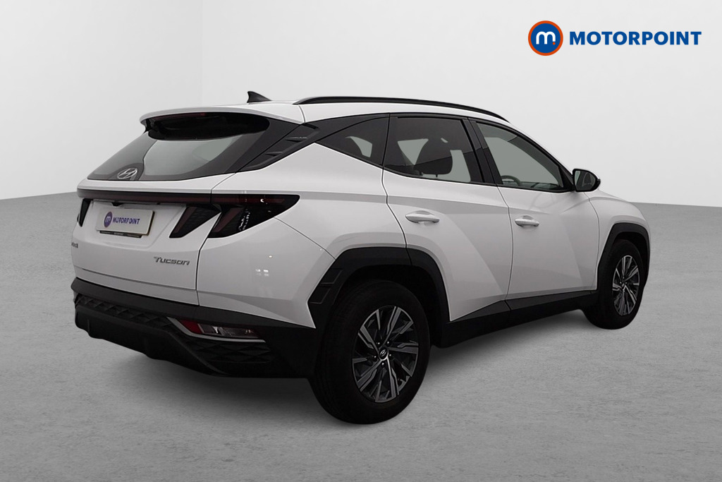 Hyundai Tucson Se Connect Manual Petrol SUV - Stock Number (1586224) - Drivers side rear corner