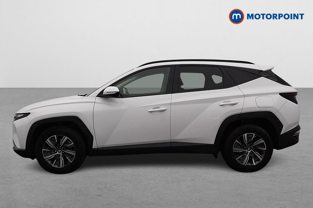 Hyundai Tucson Se Connect Manual Petrol SUV - Stock Number (1586224) - Passenger side