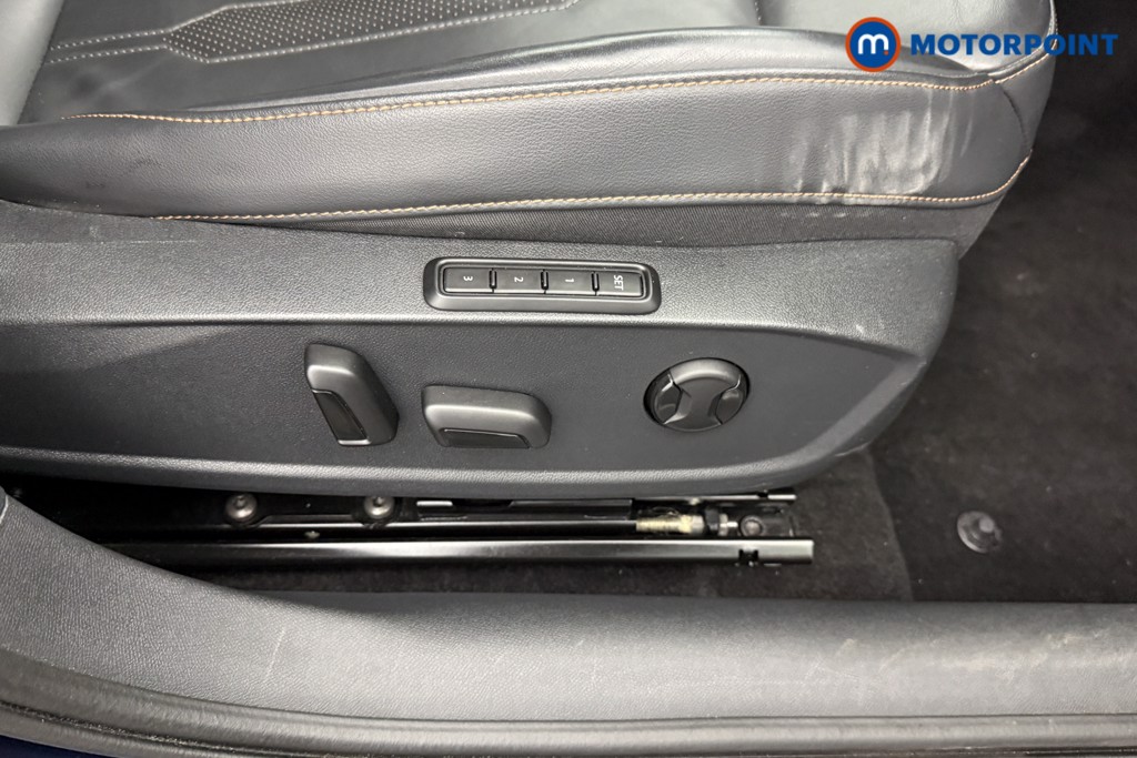 Cupra Formentor V2 Automatic Petrol SUV - Stock Number (1586395) - 18th supplementary image