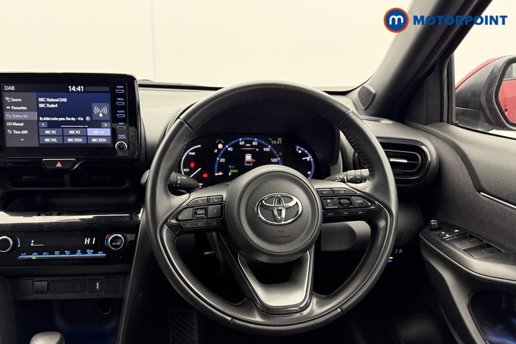 Toyota Yaris Cross Design Automatic Petrol-Electric Hybrid Estate - Stock Number (1586402) - 2nd supplementary image