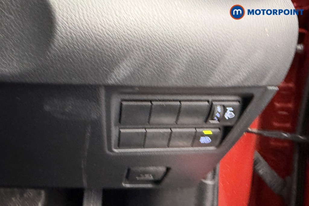 Toyota Yaris Cross Design Automatic Petrol-Electric Hybrid Estate - Stock Number (1586402) - 15th supplementary image
