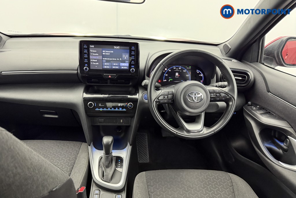 Toyota Yaris Cross Design Automatic Petrol-Electric Hybrid Estate - Stock Number (1586402) - 1st supplementary image