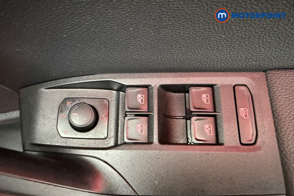Seat Arona Fr Sport Manual Petrol SUV - Stock Number (1586546) - 19th supplementary image