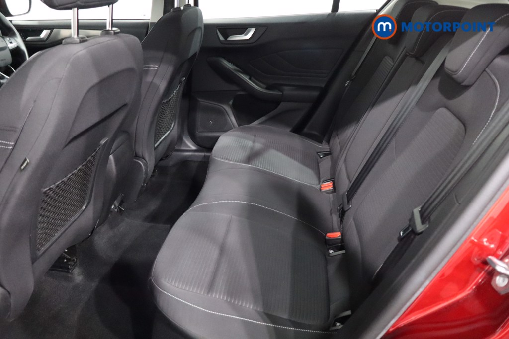 Ford Focus Titanium Automatic Diesel Hatchback - Stock Number (1586609) - 5th supplementary image