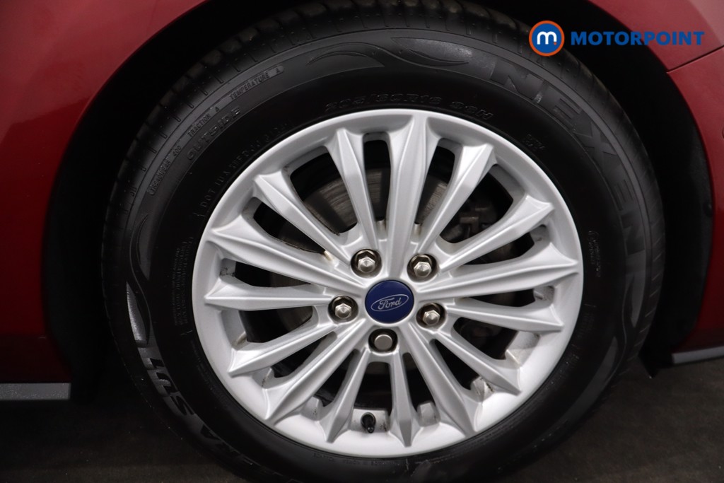 Ford Focus Titanium Automatic Diesel Hatchback - Stock Number (1586609) - 10th supplementary image