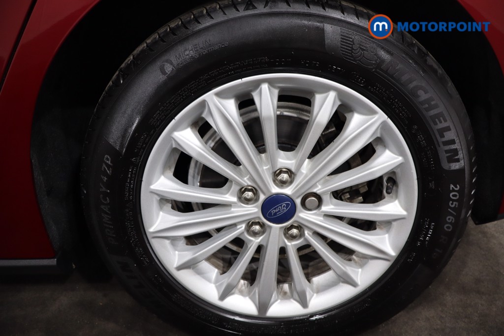 Ford Focus Titanium Automatic Diesel Hatchback - Stock Number (1586609) - 12th supplementary image