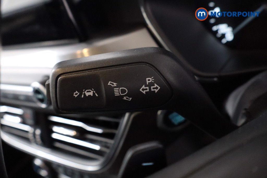 Ford Focus Titanium Automatic Diesel Hatchback - Stock Number (1586609) - 19th supplementary image