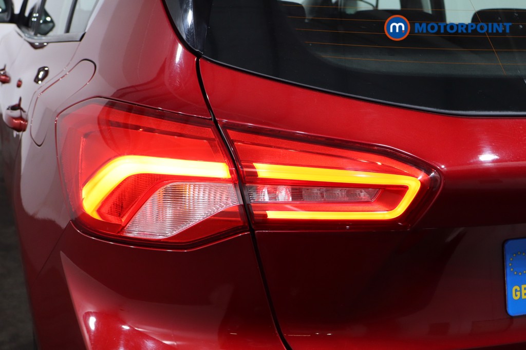 Ford Focus Titanium Automatic Diesel Hatchback - Stock Number (1586609) - 35th supplementary image