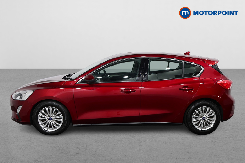 Ford Focus Titanium Automatic Diesel Hatchback - Stock Number (1586609) - Passenger side