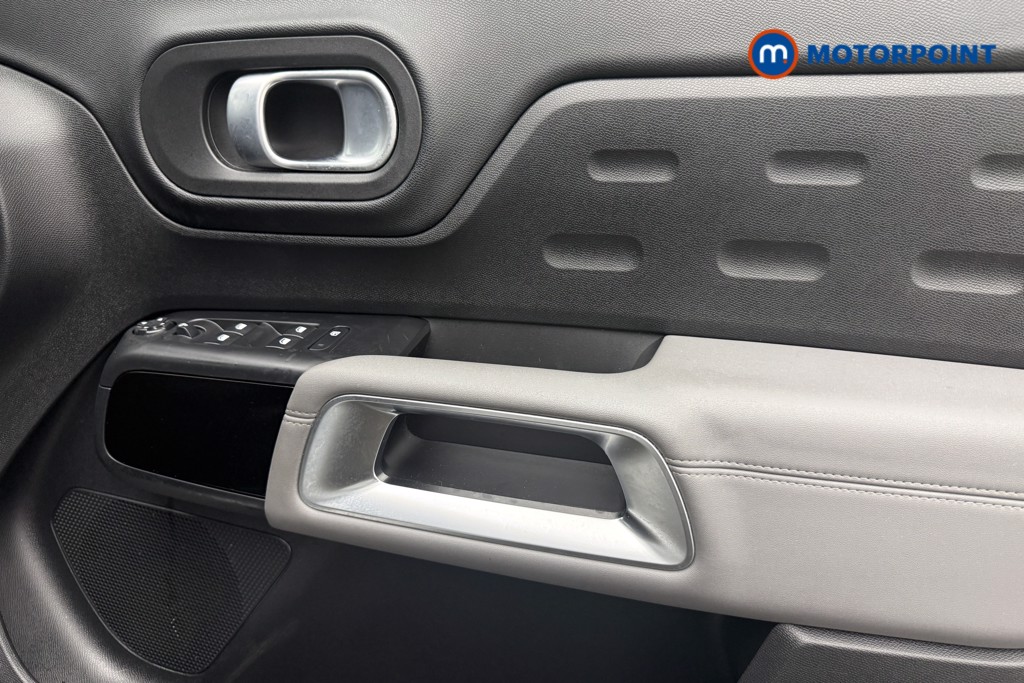 Citroen C5 Aircross Shine Manual Petrol SUV - Stock Number (1586625) - 18th supplementary image