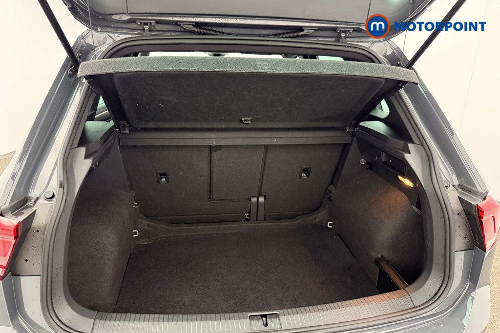 Volkswagen Tiguan R-Line Automatic Petrol SUV - Stock Number (1586769) - 6th supplementary image