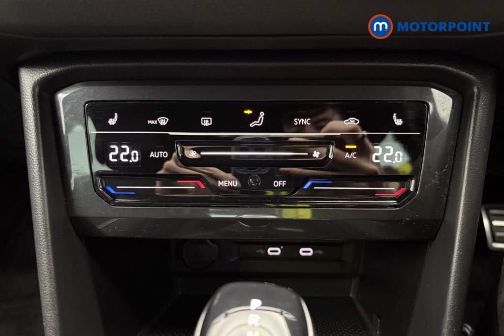 Volkswagen Tiguan R-Line Automatic Petrol SUV - Stock Number (1586769) - 18th supplementary image