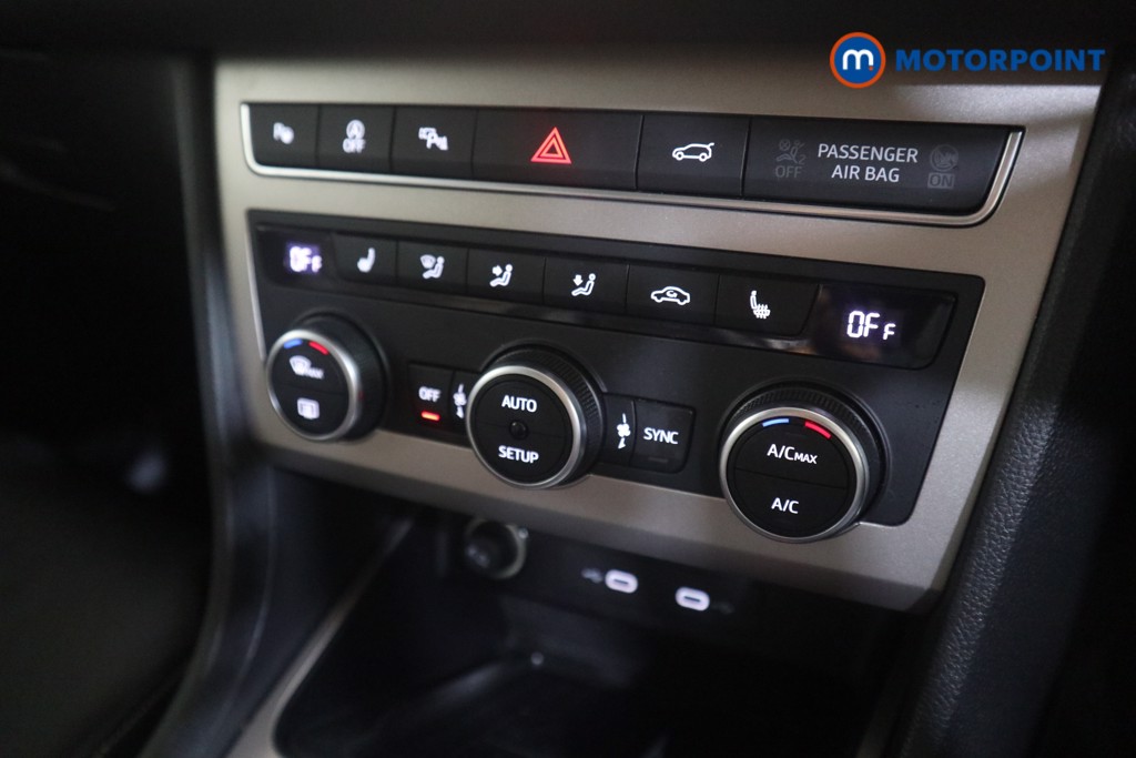 Seat Ateca Xperience Lux Manual Petrol SUV - Stock Number (1586880) - 7th supplementary image