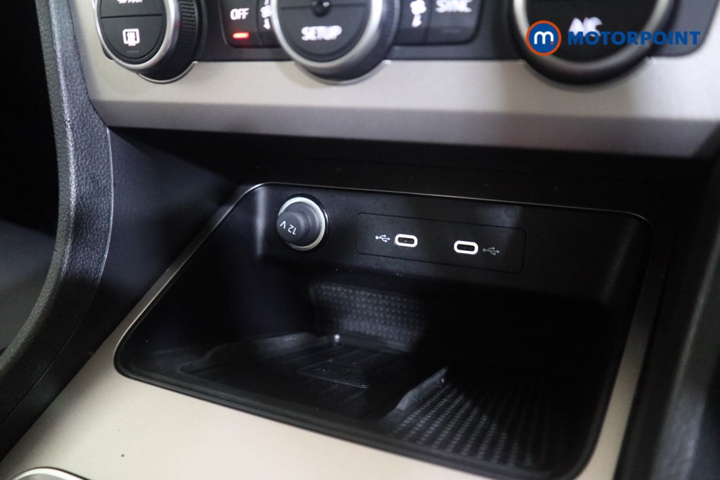 Seat Ateca Xperience Lux Manual Petrol SUV - Stock Number (1586880) - 8th supplementary image