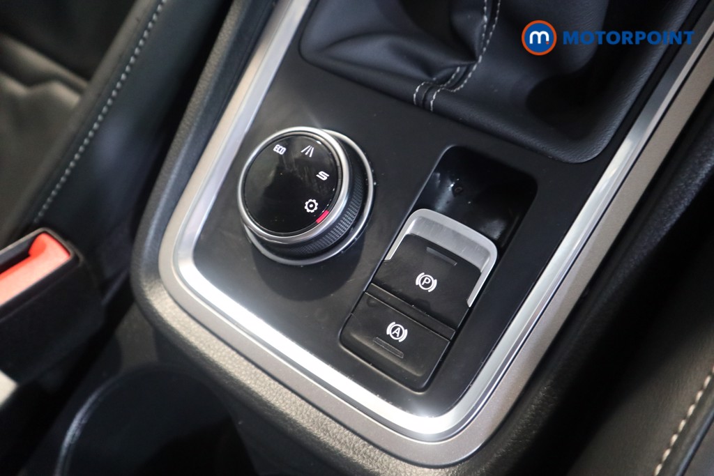 Seat Ateca Xperience Lux Manual Petrol SUV - Stock Number (1586880) - 9th supplementary image