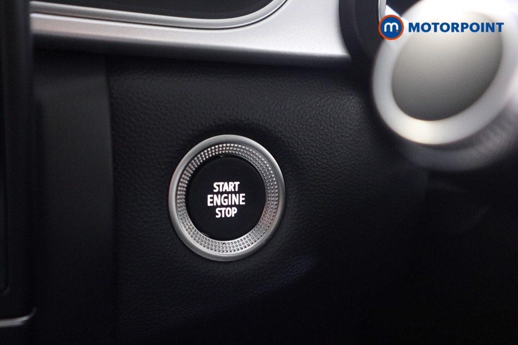 Renault Captur S Edition Manual Petrol SUV - Stock Number (1586964) - 6th supplementary image