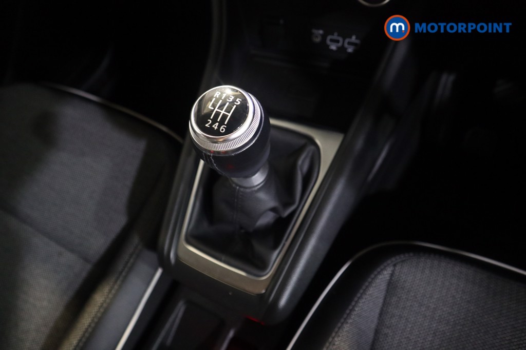 Renault Captur S Edition Manual Petrol SUV - Stock Number (1586964) - 10th supplementary image