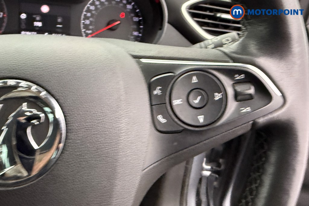 Vauxhall Crossland Ultimate Manual Diesel SUV - Stock Number (1586977) - 13th supplementary image
