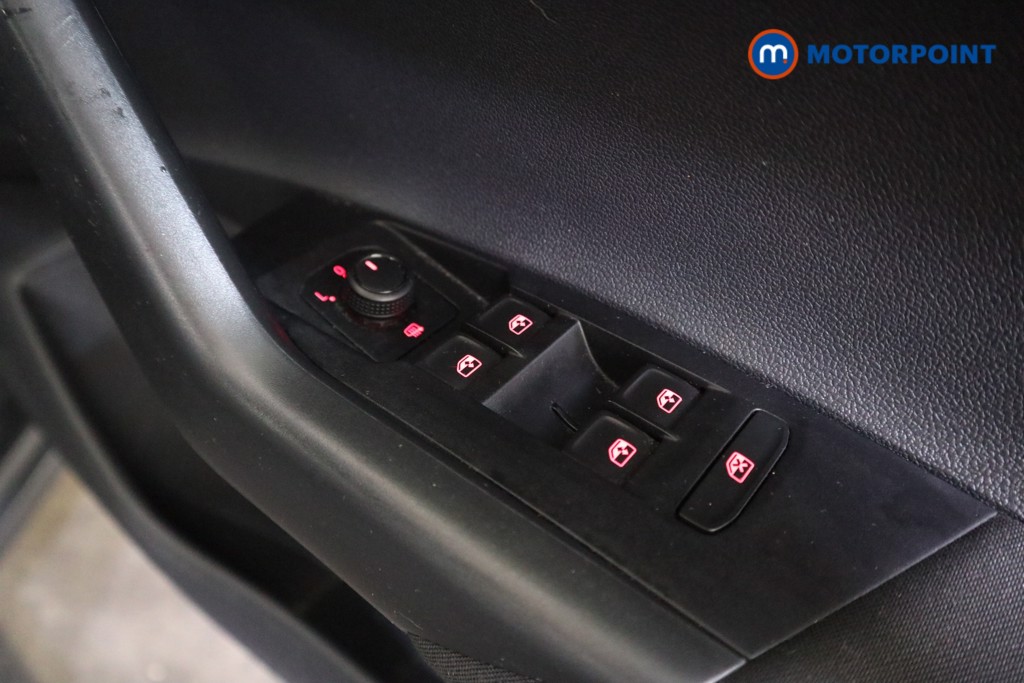 Volkswagen Polo Match Manual Petrol Hatchback - Stock Number (1587399) - 12th supplementary image