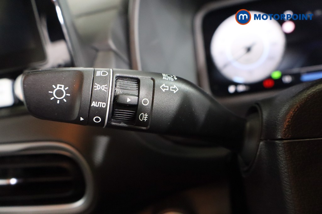 Hyundai Kona Premium Automatic Electric SUV - Stock Number (1587647) - 17th supplementary image